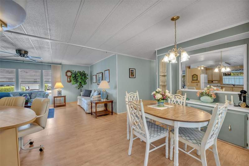 2 bedroom Manufactured Home at 53 Kono Circle, Molokai Co-Op, Leesburg — photo 3