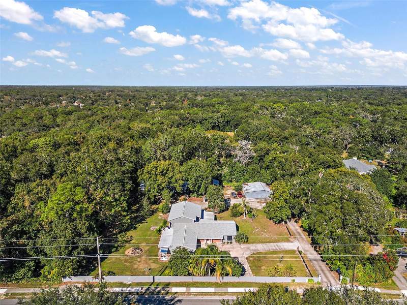 7 bedroom Single Family Residence at 1661 Votaw Road, Votaw, Apopka — photo 2