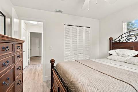 2080 Butternut Circle, Clearwater FL - photo 19 of 29