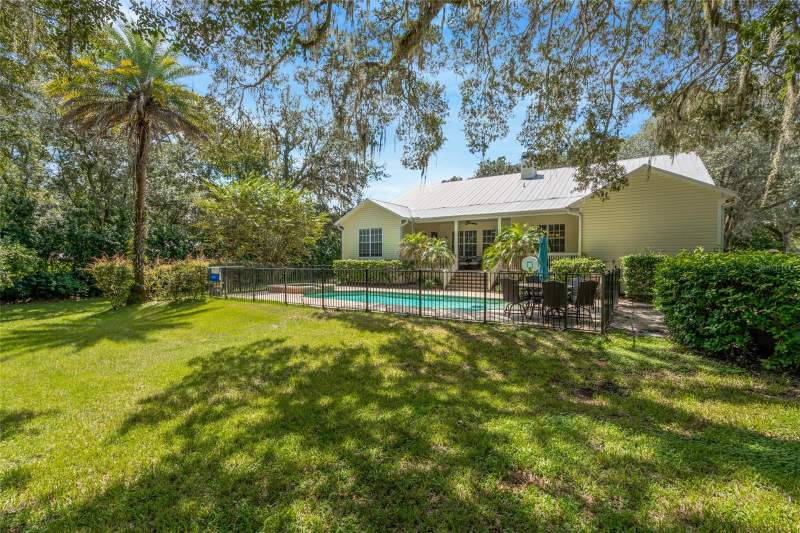 3 bedroom Single Family Residence at 6122 Regina Place, Land O Lakes, Land O Lakes — photo 4