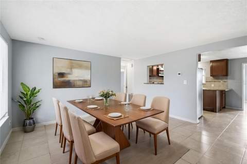 5917 Olive Avenue, Sarasota FL - photo 6 of 6