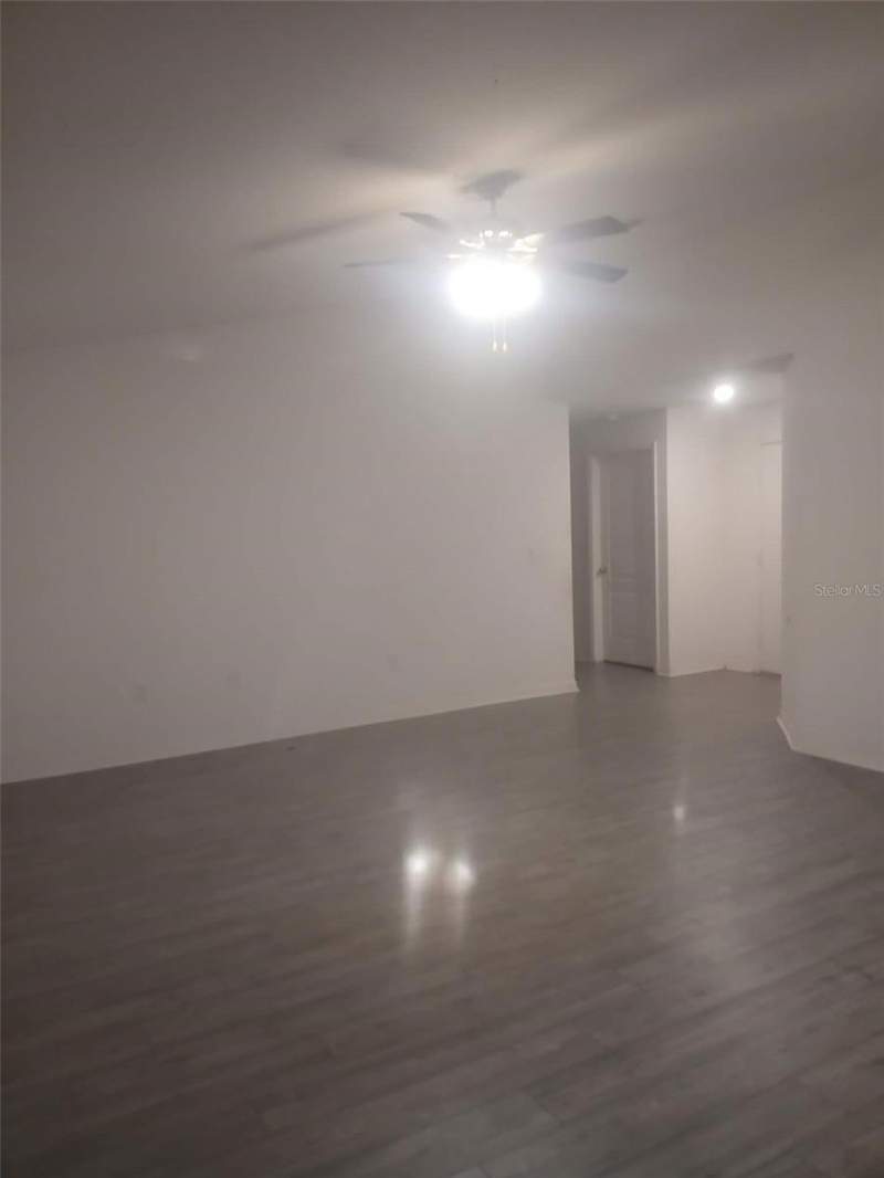 3 bedroom Single Family Residence at 707 Caracara Court, Poinciana Nbrhd 05 North Village 03, Poinciana — photo 5