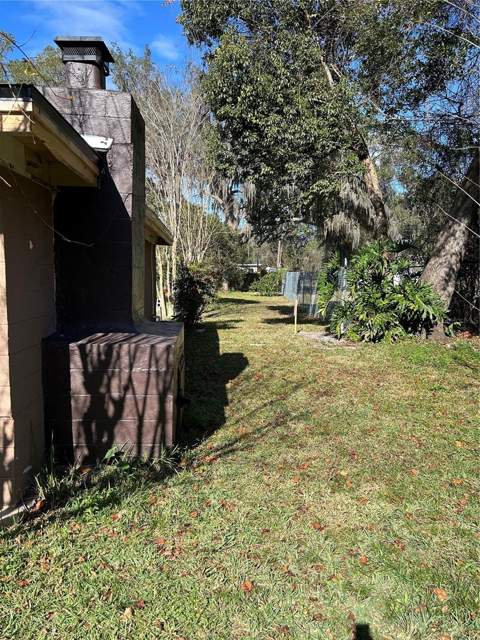 20621 SE Highway 42, Umatilla FL - photo 18 of 28