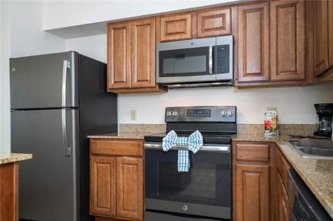 12527 Floridays Resort Drive #611-E, Orlando FL - photo 6 of 70