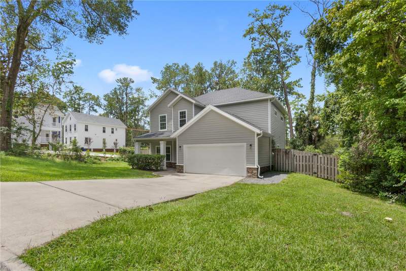 4 bedroom Single Family Residence at 16 NW 29 Street, Black Acres, Gainesville — photo 3