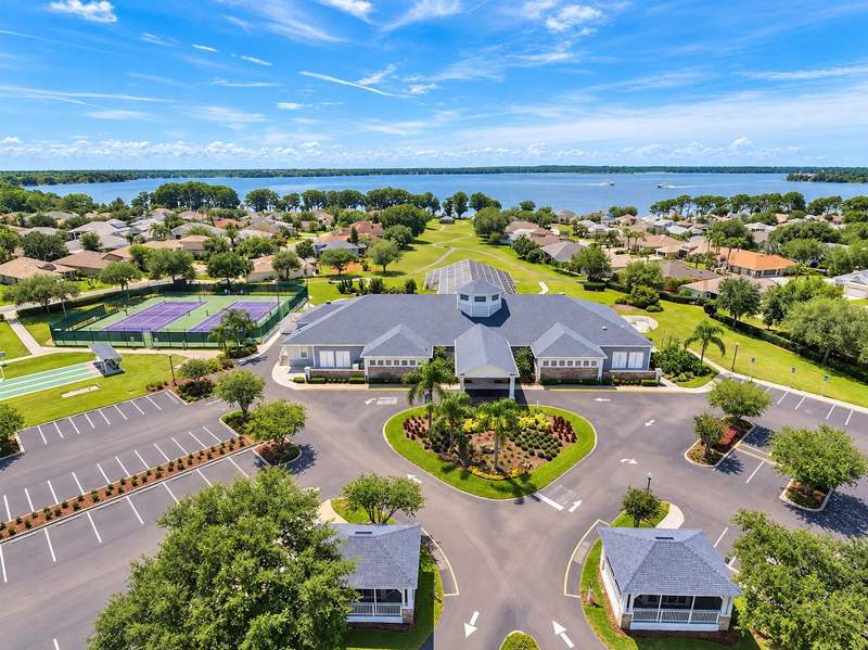 2 bedroom Single Family Residence at 3300 Saratoga Drive, Tavares Royal Harbor Ph 02 Lt 179, Tavares — photo 5