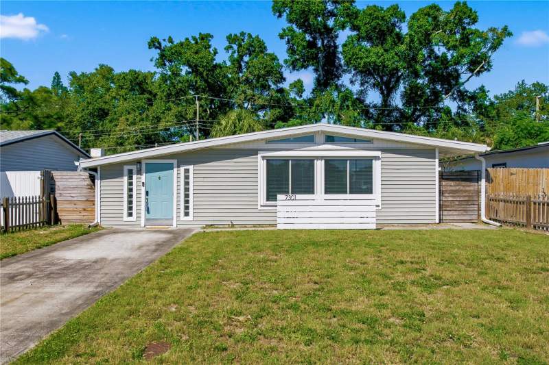 3 bedroom Single Family Residence at 7301 51st Avenue, Pine View Manor, St Petersburg — photo 4