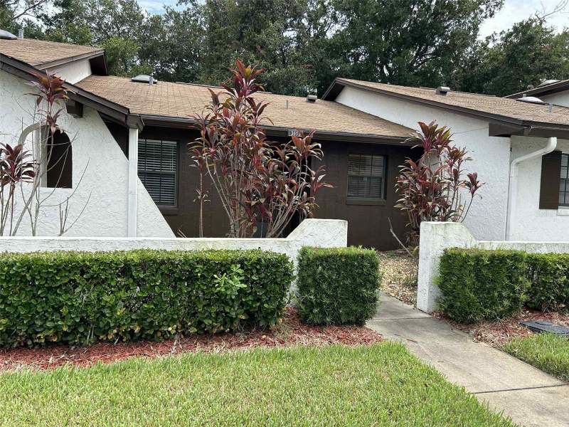 Pine Lake Villas