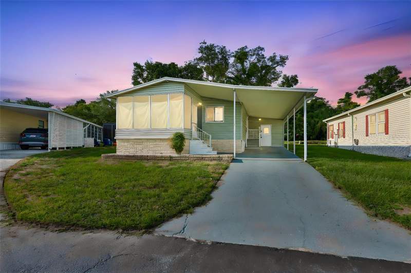 2 bedroom Manufactured Home at 168 Beechwood Drive #67, Briar Creek Mobile Home Community II Condo, Safety Harbor — photo 2