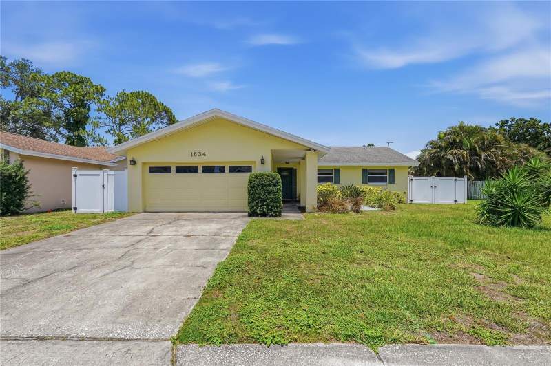 1634 DALE CIRCLE home for sale in Amberlea