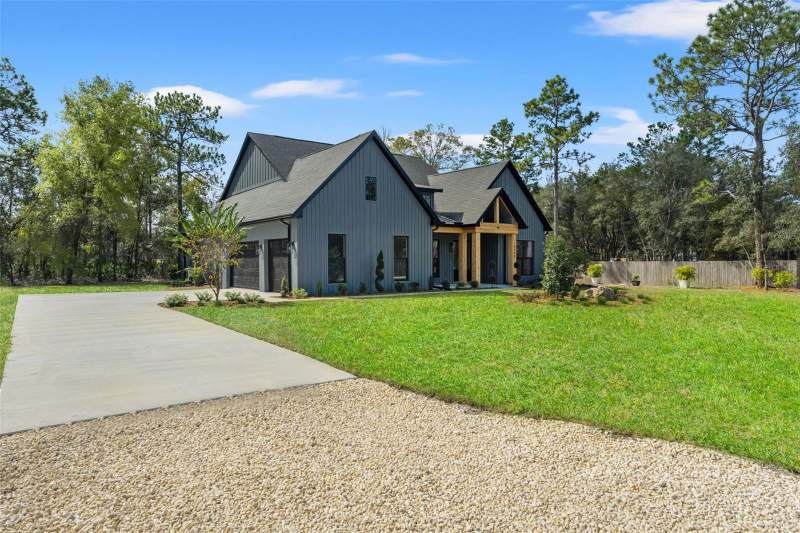 4 bedroom Single Family Residence at 10380 Yellowstone, Royal Highlands, Weeki Wachee — photo 3