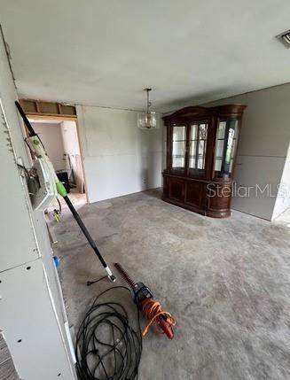 4 bedroom Single Family Residence at 2014 Tanglewood Way, Tanglewood Isle Sub, St Petersburg — photo 4