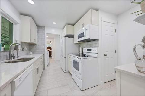 336 Timbruce Lane, Port Charlotte FL - photo 19 of 44