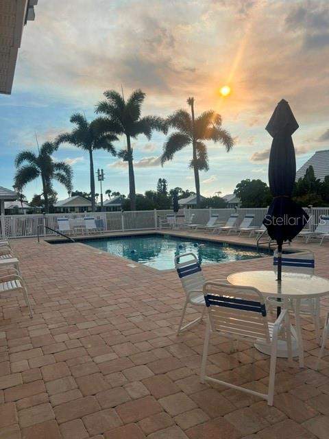 2 bedroom Single Family Residence at 810 Harrington Lake Drive #85, Harrington Lake, Venice — photo 4