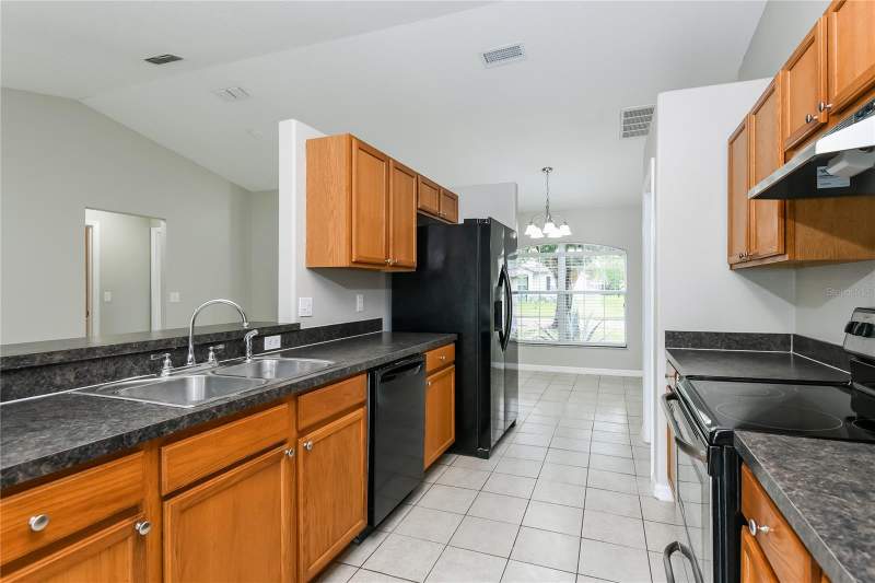 3 bedroom Single Family Residence at 116 San Benito Way, Poinciana Village 1 Nbhd 2, Kissimmee — photo 5