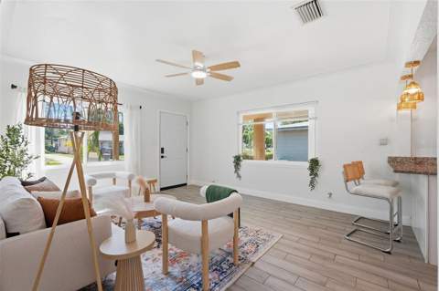 2855 Valencia Way, St Petersburg FL - photo 21 of 37