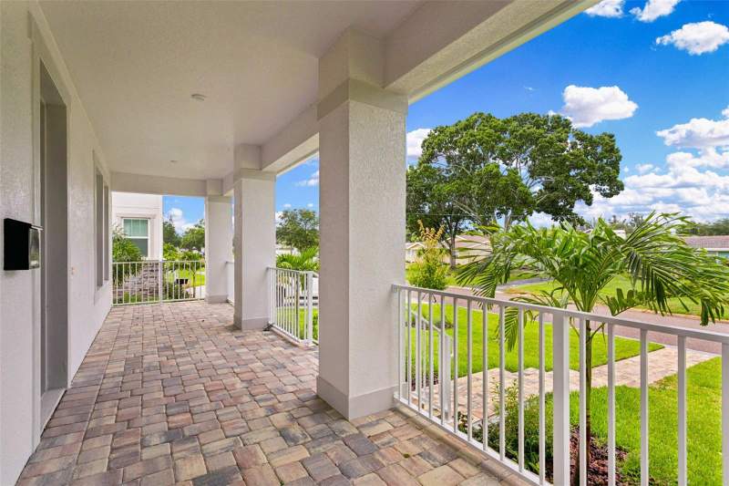 4 bedroom Single Family Residence at 432 43RD AVENUE, EDGEMOOR ESTATES, ST PETERSBURG — photo 2