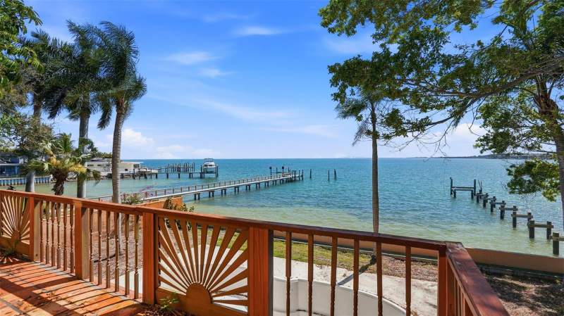 4 bedroom Single Family Residence at 6754 31st Street, Kos-Mac Rep, St Petersburg — photo 3