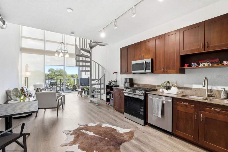1 bedroom Condominium at 150 E Robinson Street #215, Vue/Lk Eola, Orlando — photo 5