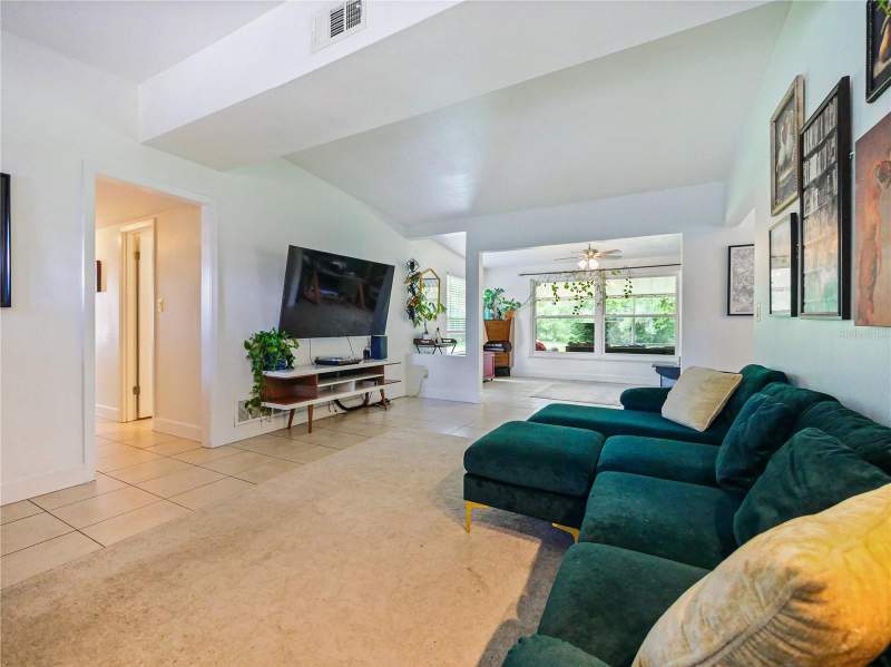 3 bedroom Single Family Residence at 1006 Beatrice Drive, Albert Lee Ridge Add 04, Orlando — photo 4