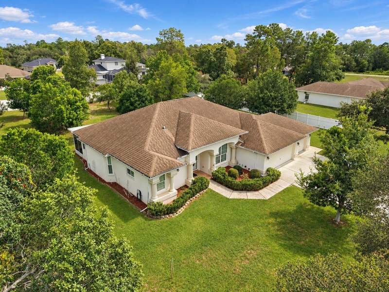 3 bedroom Single Family Residence at 7420 Nightwalker Road, Royal Highlands, Weeki Wachee — photo 2
