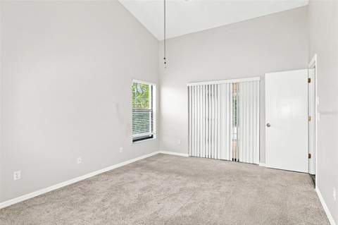 4415 Las Palmas Avenue, Spring Hill FL - photo 10 of 21