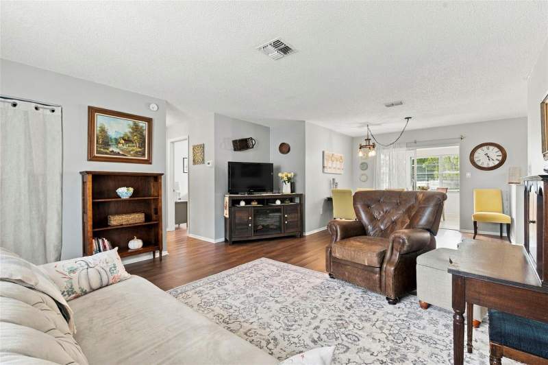 2 bedroom Single Family Residence at 4620 Tiburon Drive, Heritage Lake, New Port Richey — photo 4