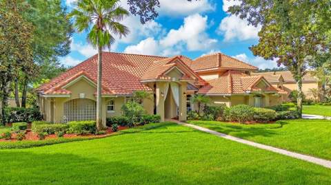 7718 Debeaubien Drive, Orlando FL - photo 8 of 98