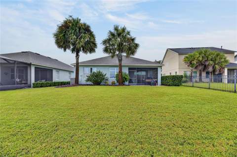 6911 Sail View Lane, Apollo Beach FL - photo 13 of 96