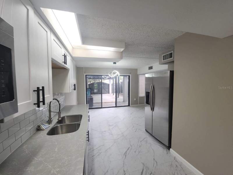 2 bedroom Townhouse at 5312 Cypress Creek Drive #104, Cypress Creek Village, Orlando — photo 3