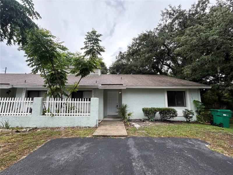 3 bedroom Condominium at 4639 N PINE HILLS ROAD #108, ROSE GARDENS CONDO, ORLANDO — photo 1