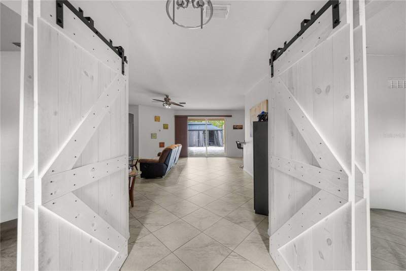 4 bedroom Single Family Residence at 8778 SW 127th Avenue, Rolling Hills Un 01, Dunnellon — photo 3