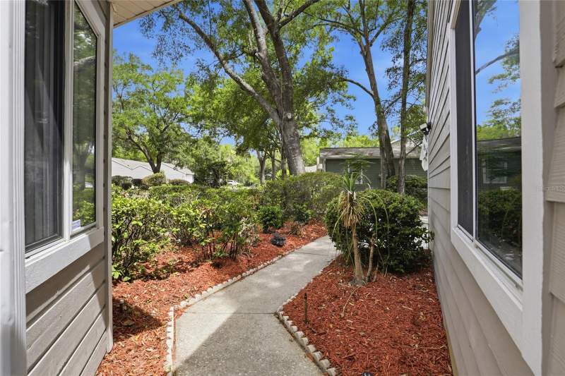 2 bedroom Townhouse at 829 NW 124th Drive, The Villas Of West End, Newberry — photo 4