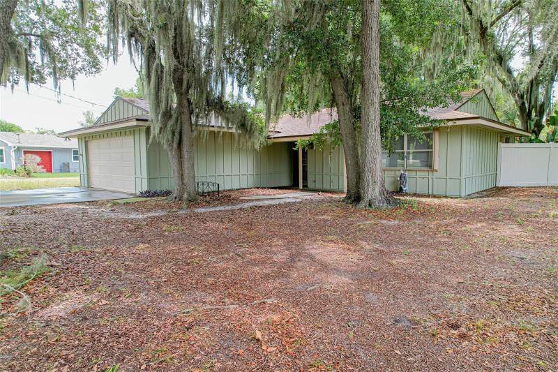 3 bedroom Single Family Residence at 4604 CRYSTAL BEACH ROAD, ACREAGE, WINTER HAVEN — photo 1