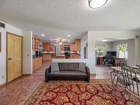 2100 McKinley Street, Clearwater FL - photo 13 of 55