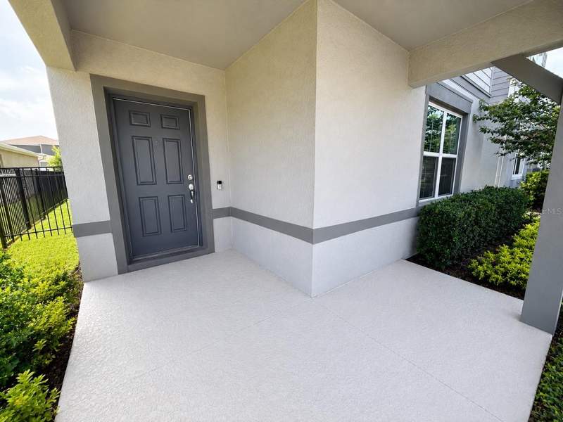 4 bedroom Single Family Residence at 4083 Feather Tree Drive, Winding Mdws, Apopka — photo 3