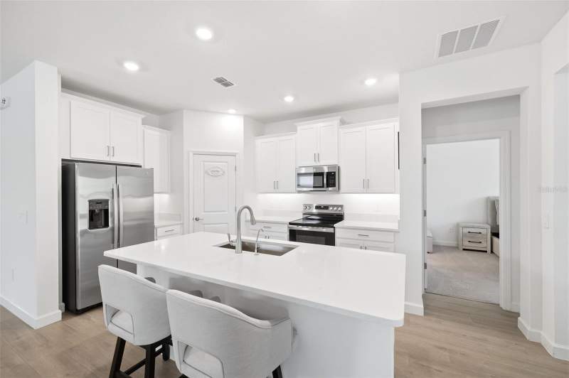 2 bedroom Single Family Residence at 9776 Minnow Ray Drive, Angeline, Land O Lakes — photo 3