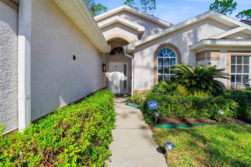 2 bedroom Single Family Residence at 5712 Whitebark Drive, Pinewalk Sub, Wesley Chapel — photo 5