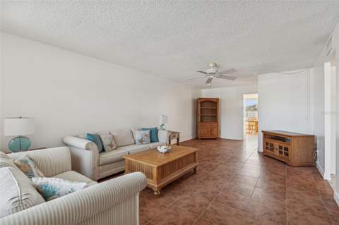 4885 1st Street #203, St Petersburg FL - photo 7 of 51