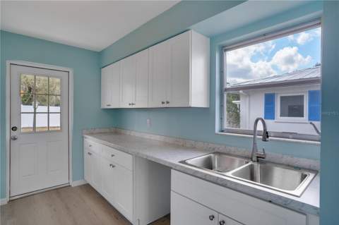 216 Fair Winds Drive #216, Nokomis FL - photo 10 of 33