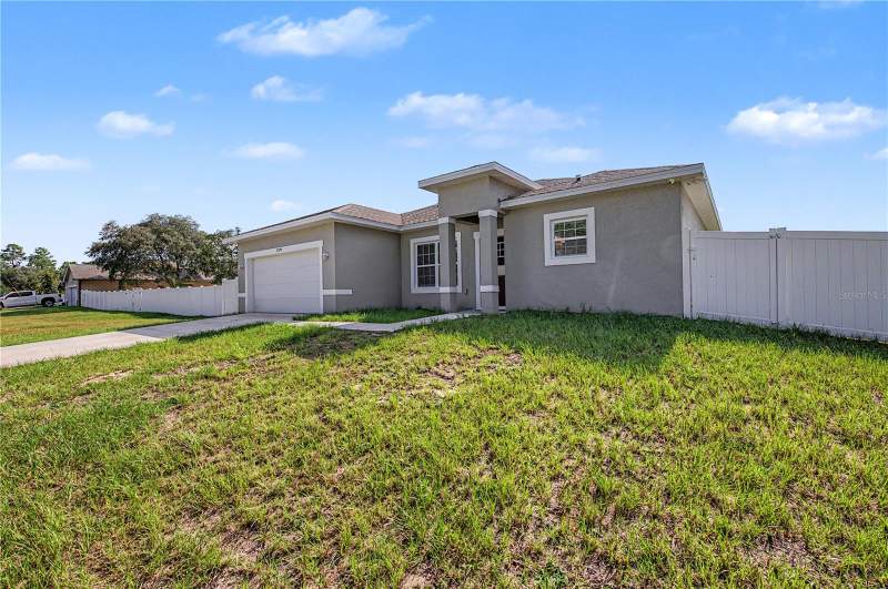 4 bedroom Single Family Residence at 17199 SW 43rd Court, Marion Oaks, Ocala — photo 3