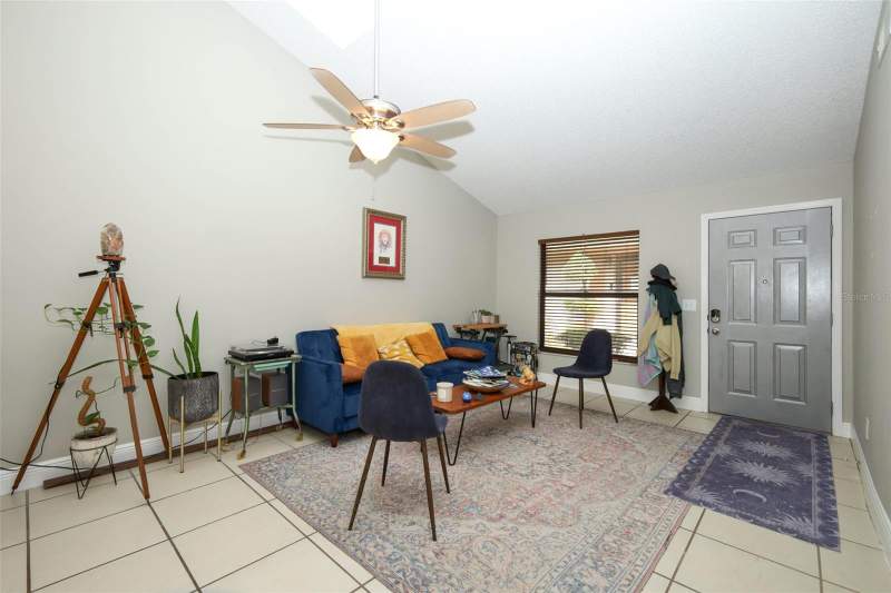 2 bedroom Condominium at 359 Douglas Way #54, Townhomes Winter Garden, Winter Garden — photo 3