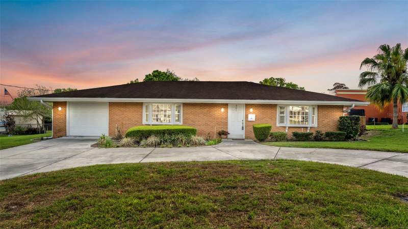 4 bedroom Single Family Residence at 901 WOODWARD STREET, CLEVELAND HEIGHTS, LAKELAND — photo 1