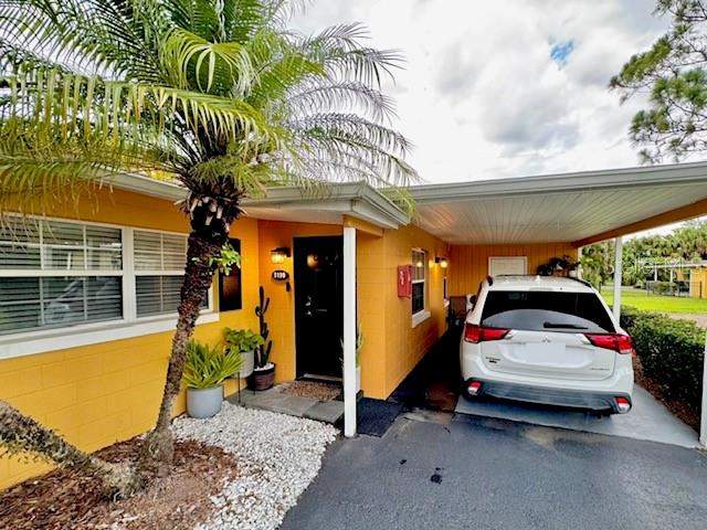 Coco Plum Villas
