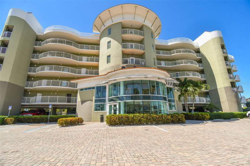 Crystal Palms Beach Resort At Treasure Island Condo
