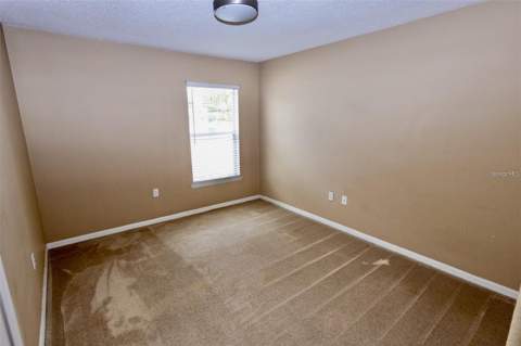 818 Carrousel Lane, Kissimmee FL - photo 8 of 13