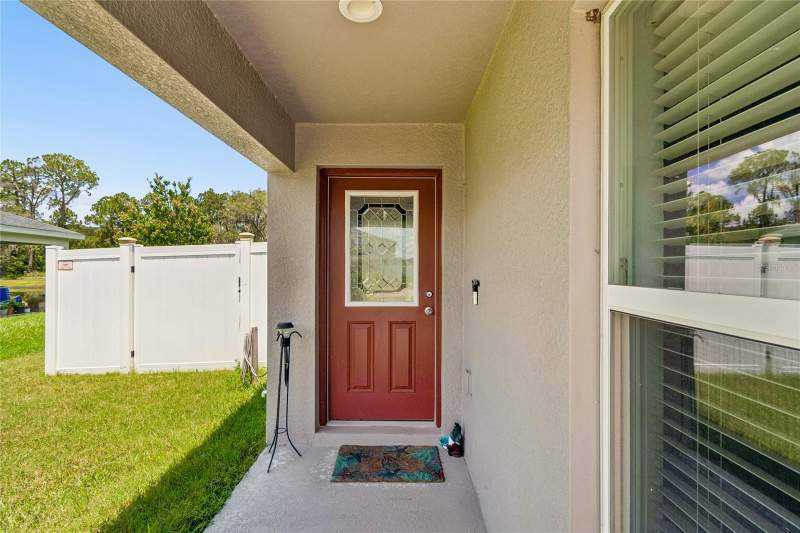 3 bedroom Single Family Residence at 6917 Gideon Circle, Stonebridge At Chapel Creek, Zephyrhills — photo 4
