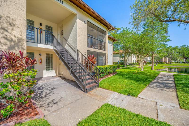 Crystal Lake Condo