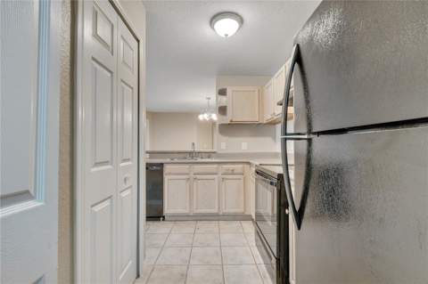 8825 Latrec Avenue #6103, Orlando FL - photo 17 of 38