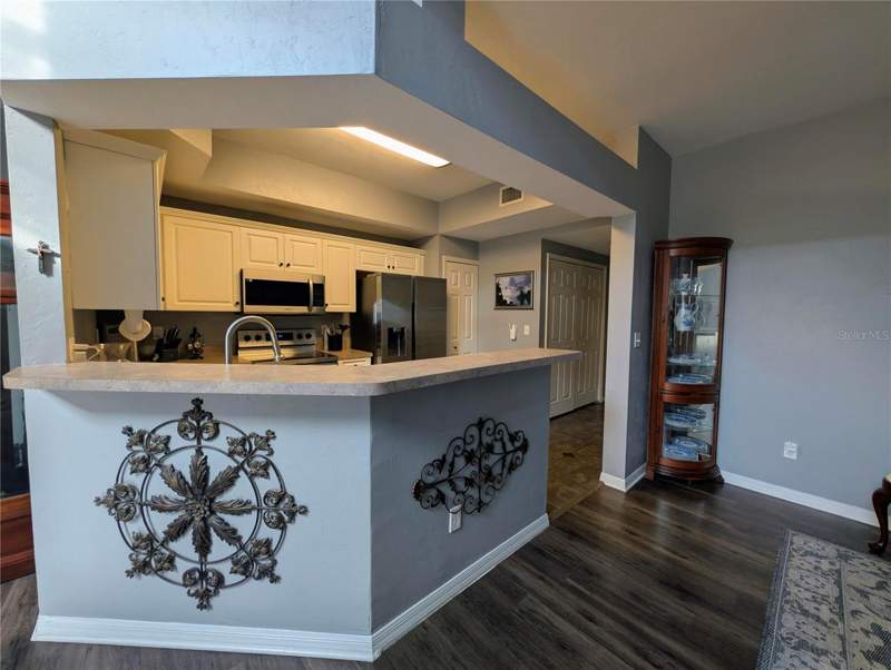 2 bedroom Townhouse at 2717 NW 103rd Way #O, Williamsburg At Meadowbrook, Gainesville — photo 4